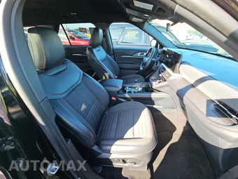 2025 Ford Explorer ST-Line - miniatura 8