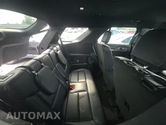 2025 Ford Explorer ST-Line - miniatura 14