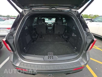 2025 Ford Explorer ST-Line - miniatura 17
