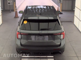 2025 Ford Explorer ST-Line - miniatura 5