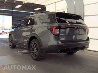 2025 Ford Explorer ST-Line - miniatura 6