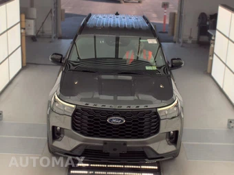 2025 Ford Explorer ST-Line - miniatura 2
