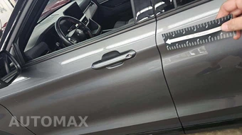 2025 Ford Explorer ST-Line - miniatura 27