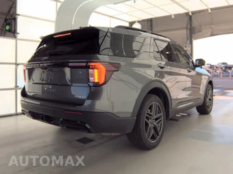 2025 Ford Explorer ST-Line - miniatura 4