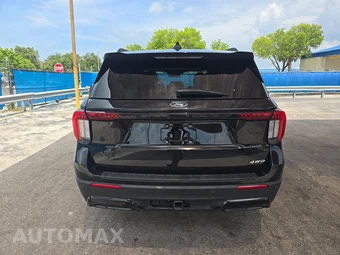 2025 Ford Explorer ST-Line - miniatura 5