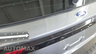 2025 Ford Explorer ST-Line - miniatura 24