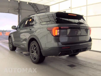 2025 Ford Explorer ST-Line - miniatura 6
