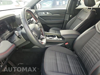 2025 Ford Explorer ST-Line - miniatura 7