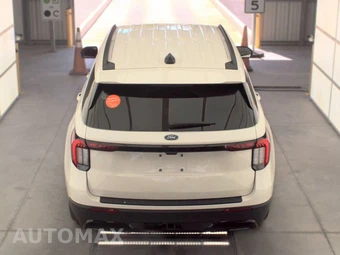 2025 Ford Explorer ST-Line - miniatura 5