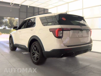 2025 Ford Explorer ST-Line - miniatura 6