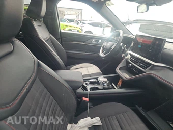 2025 Ford Explorer ST-Line - miniatura 8