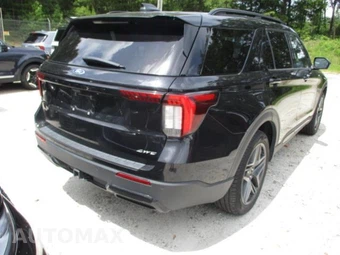 2025 Ford Explorer ST-Line - miniatura 13