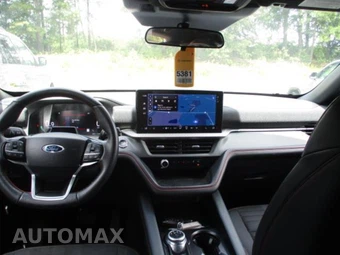 2025 Ford Explorer ST-Line - miniatura 9