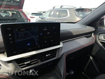 2025 Ford Explorer ST-Line - miniatura 11