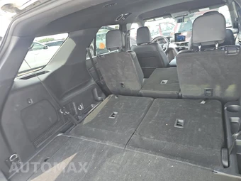 2025 Ford Explorer ST-Line - miniatura 17