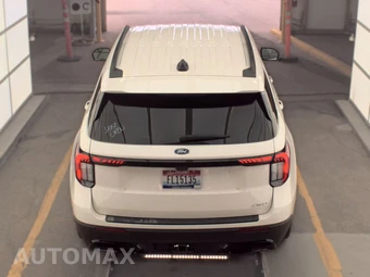 2025 Ford Explorer ST-Line - miniatura 5