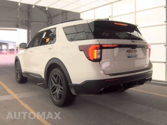 2025 Ford Explorer ST-Line - miniatura 6