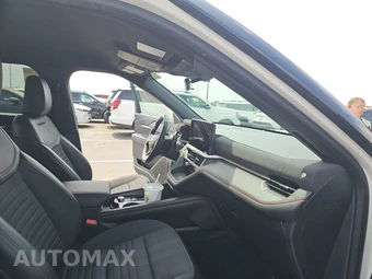 2025 Ford Explorer ST-Line - miniatura 8