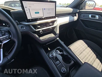 2025 Ford Explorer ST-Line - miniatura 11
