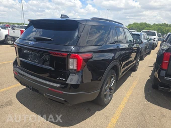 2025 Ford Explorer ST-Line - miniatura 4