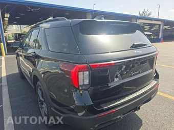 2025 Ford Explorer ST-Line - miniatura 6