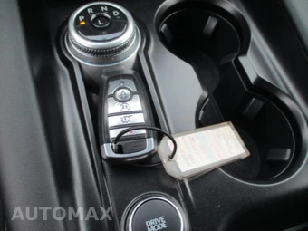 2025 Ford Explorer ST-Line - miniatura 15