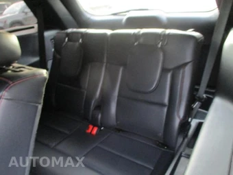2025 Ford Explorer ST-Line - miniatura 18