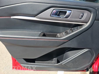 2025 Ford Explorer ST-Line - miniatura 9