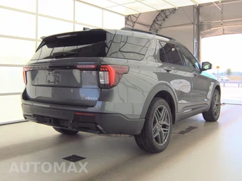 2025 Ford Explorer ST-Line - miniatura 4
