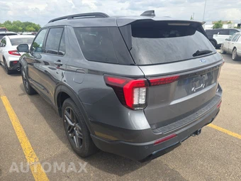 2025 Ford Explorer ST-Line - miniatura 6