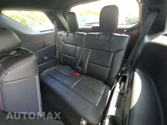 2025 Ford Explorer ST-Line - miniatura 14