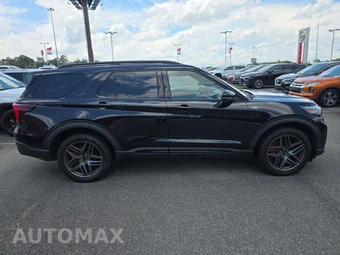 2025 Ford Explorer ST-Line - miniatura 4