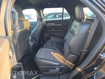2025 Ford Explorer ST-Line - miniatura 13
