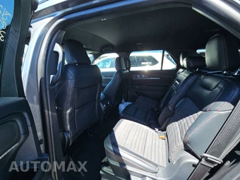 2025 Ford Explorer ST-Line - miniatura 13