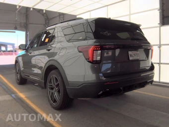 2025 Ford Explorer ST-Line - miniatura 6
