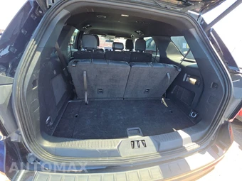 2025 Ford Explorer ST-Line - miniatura 16