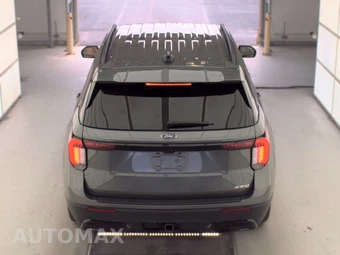 2025 Ford Explorer ST-Line - miniatura 5