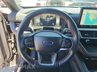 2025 Ford Explorer ST-Line - miniatura 10
