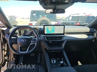 2025 Ford Explorer ST-Line - miniatura 11