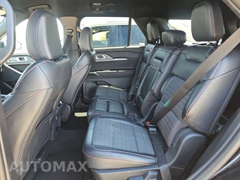2025 Ford Explorer ST-Line - miniatura 13