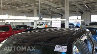2025 Ford Explorer ST-Line - miniatura 18
