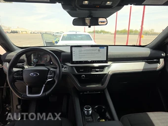2025 Ford Explorer ST-Line - miniatura 11