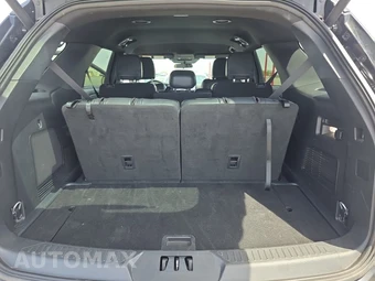 2025 Ford Explorer ST-Line - miniatura 17