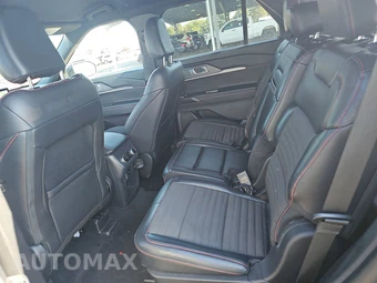 2025 Ford Explorer ST-Line - miniatura 13