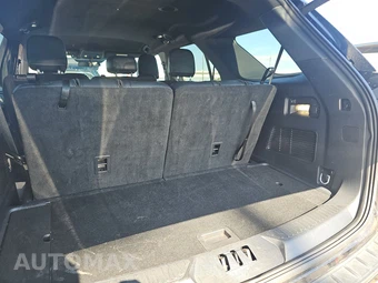2025 Ford Explorer ST-Line - miniatura 17