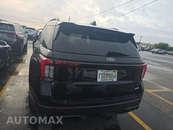 2025 Ford Explorer ST-Line - miniatura 5