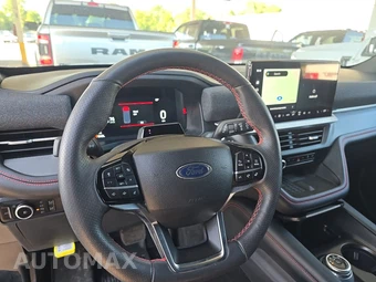 2025 Ford Explorer ST-Line - miniatura 10