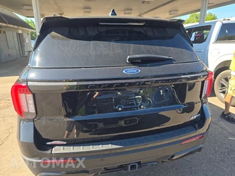 2025 Ford Explorer ST-Line - miniatura 5