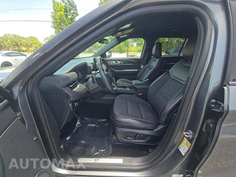 2025 Ford Explorer ST-Line - miniatura 3