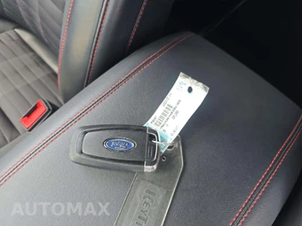2025 Ford Explorer ST-Line - miniatura 5